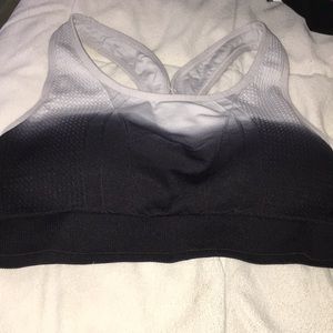 Sports bra